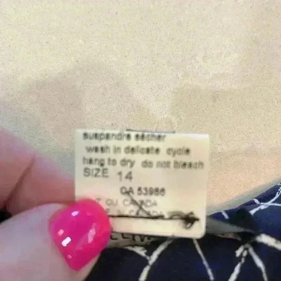 Rafaella Women’s Pant Navy /White Geo Pattern Straight leg. Some stretch. 14 - Picture 5 of 9